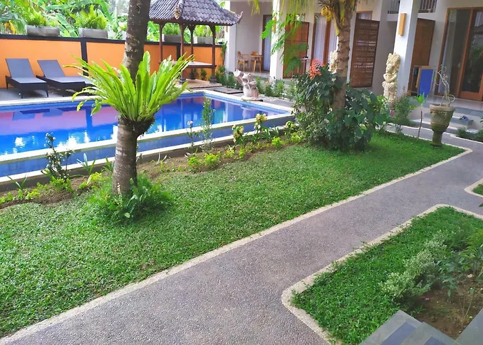 Swan Ubud
